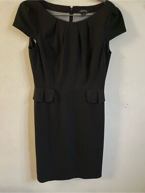 Tahari ASL Black Cap-Sleeve Sheath Midi Dress